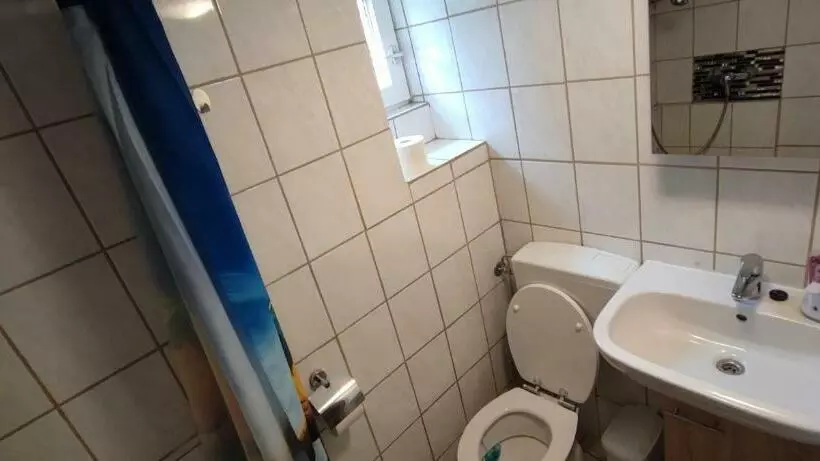 Studio Ferienwohnung Untergeschoss