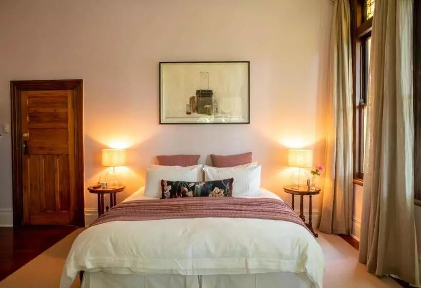 호텔 Hawthorne House