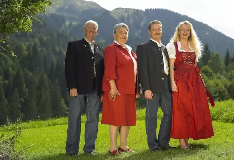 ホテル Montabella