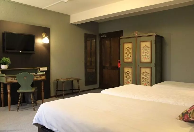 فندق Restaurant De Roosterhoeve