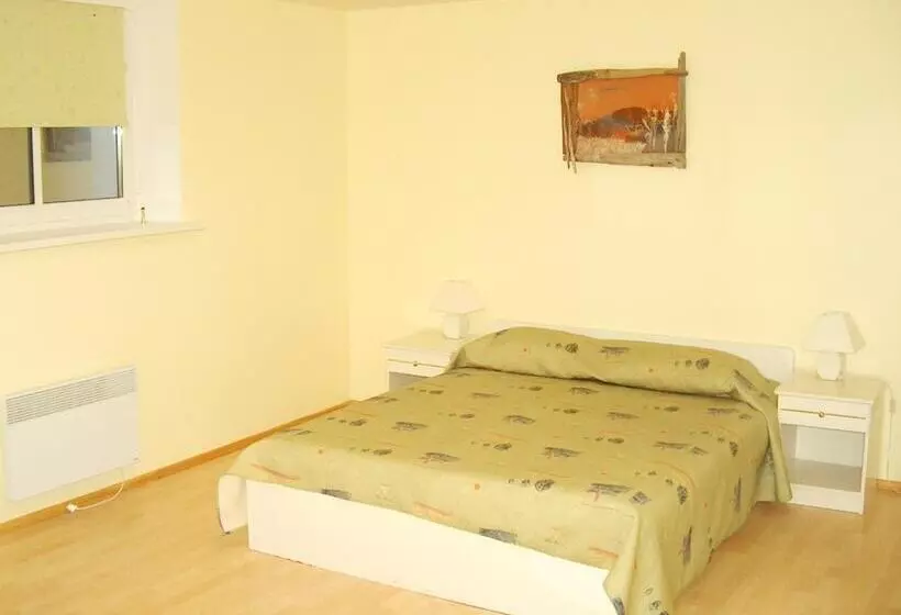 هتل Viesbutis Vaivorykste