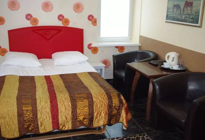 هتل Viesbutis Vaivorykste