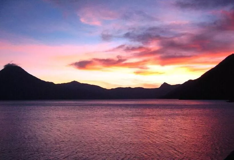 Laguna Lodge Eco Resort & Nature Reserve