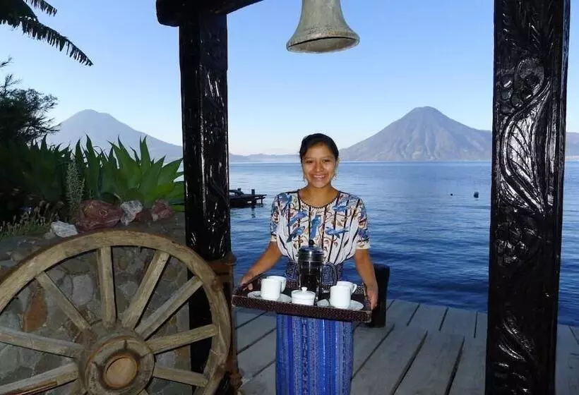 Laguna Lodge Eco Resort & Nature Reserve