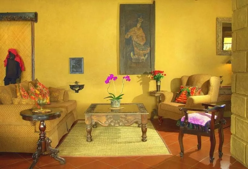 Laguna Lodge Eco Resort & Nature Reserve