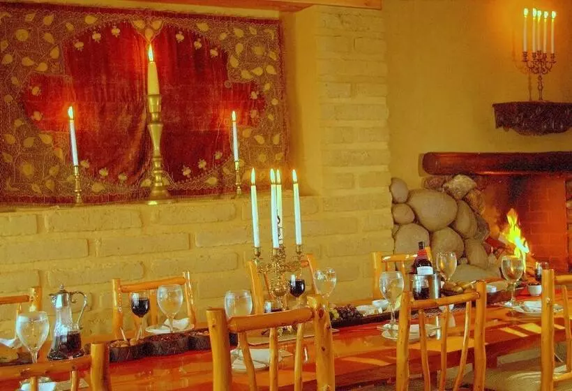 Laguna Lodge Eco Resort & Nature Reserve