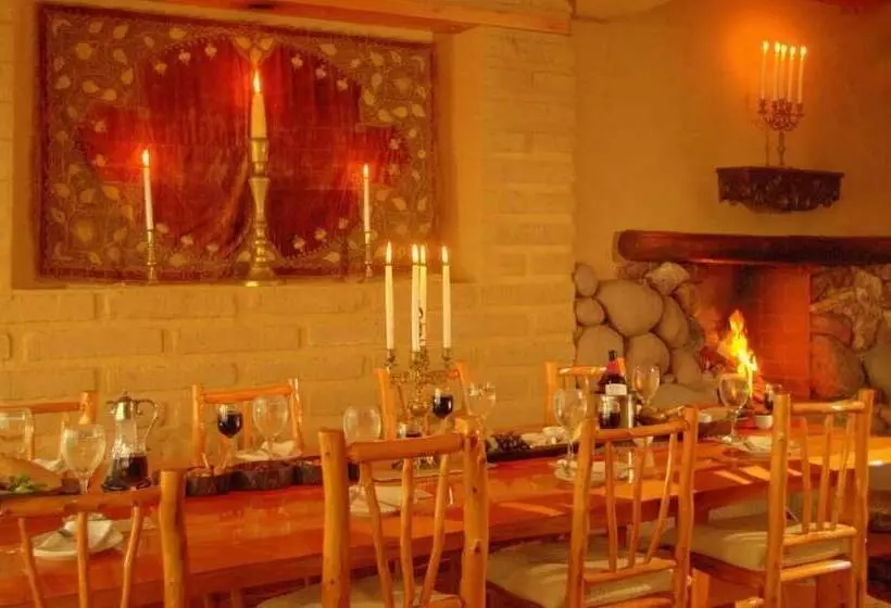 Laguna Lodge Eco Resort & Nature Reserve