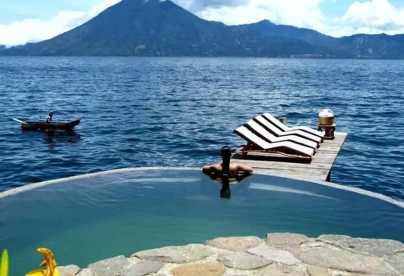 Laguna Lodge Eco Resort & Nature Reserve