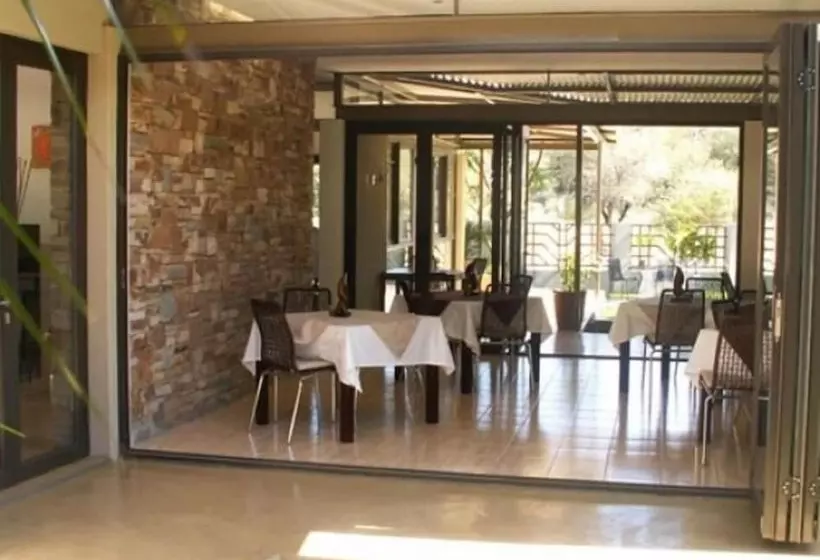 پانسیون The Elegant Guesthouse