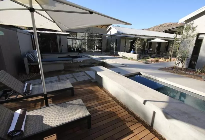 پانسیون The Elegant Guesthouse