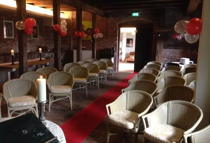 אתר נופש Landgoed Westerlee