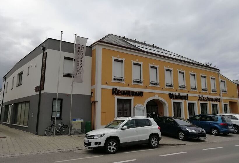 Weinhotel Kirchenwirt