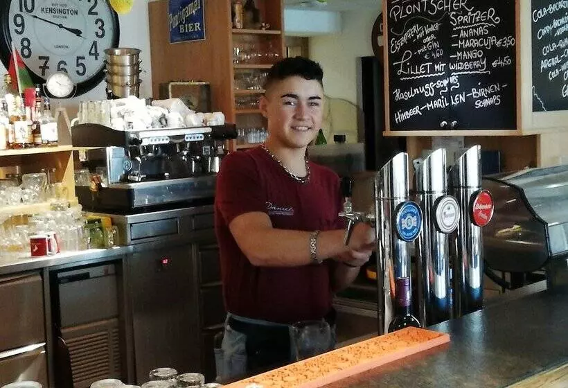 Weinhotel Kirchenwirt