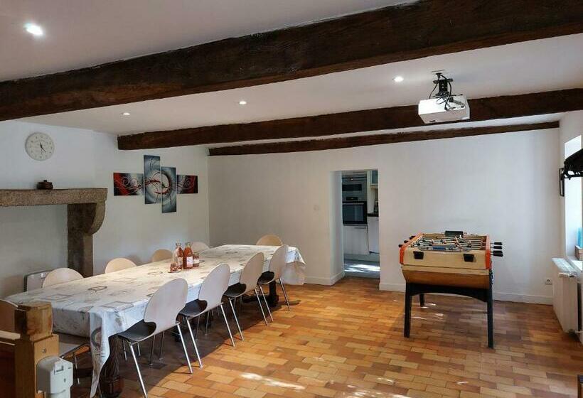 La Cambuse Des Gones Gîte 3 Chambres