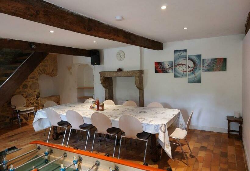 La Cambuse Des Gones Gîte 3 Chambres