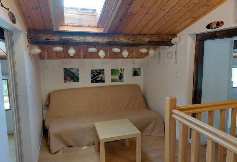 La Cambuse Des Gones Gîte 3 Chambres