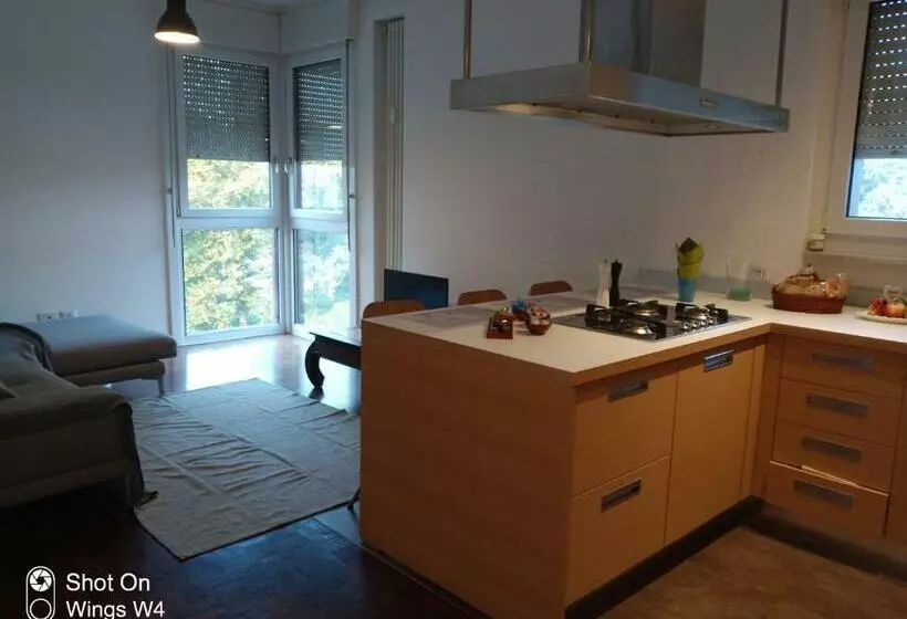 Appartamento Deluxe Con Parcheggio Gratuito