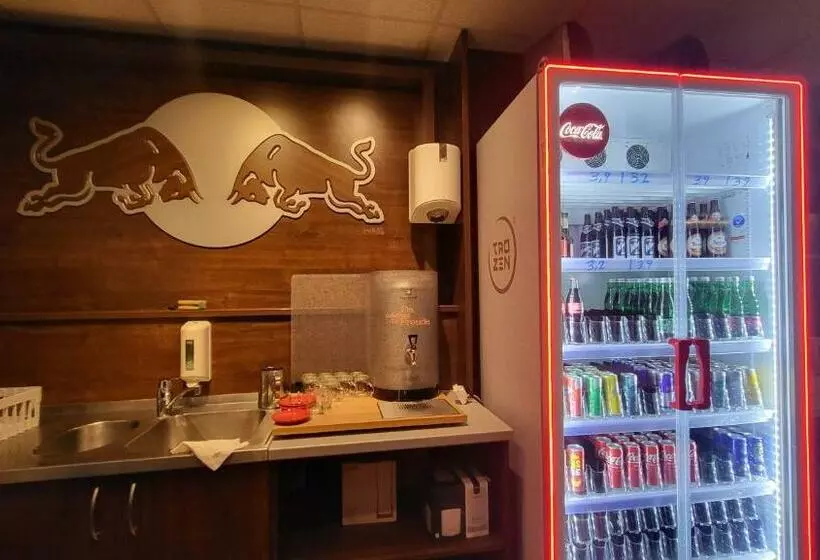 Josef Wolfik Strasse 10 Apartment