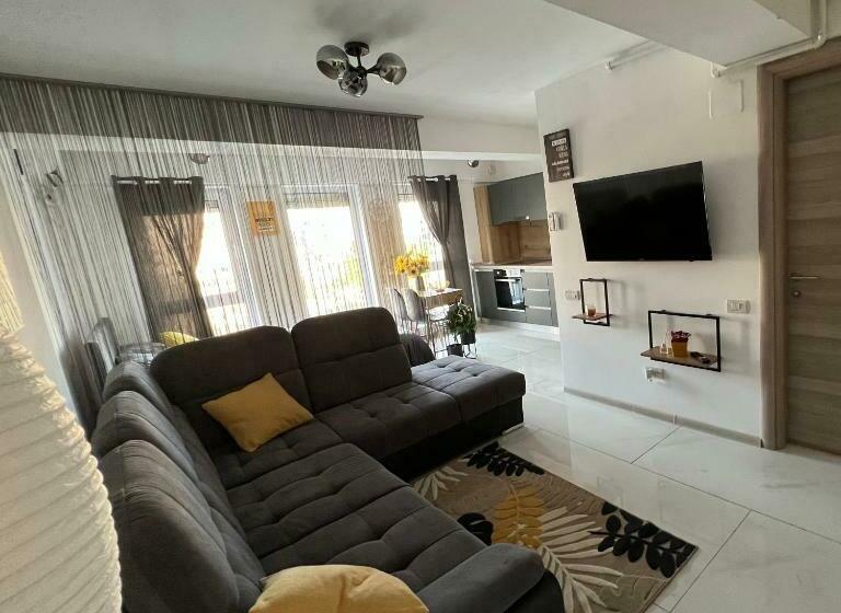 Yellow Studios Constanta