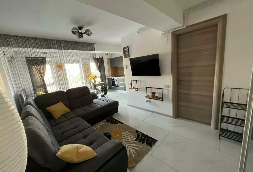Yellow Studios Constanta