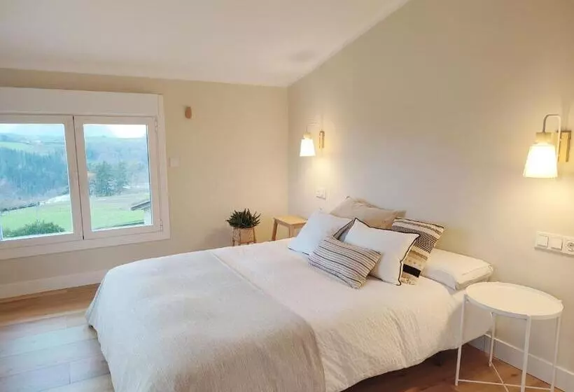 Areitio Etxea   Casa Con Jardin