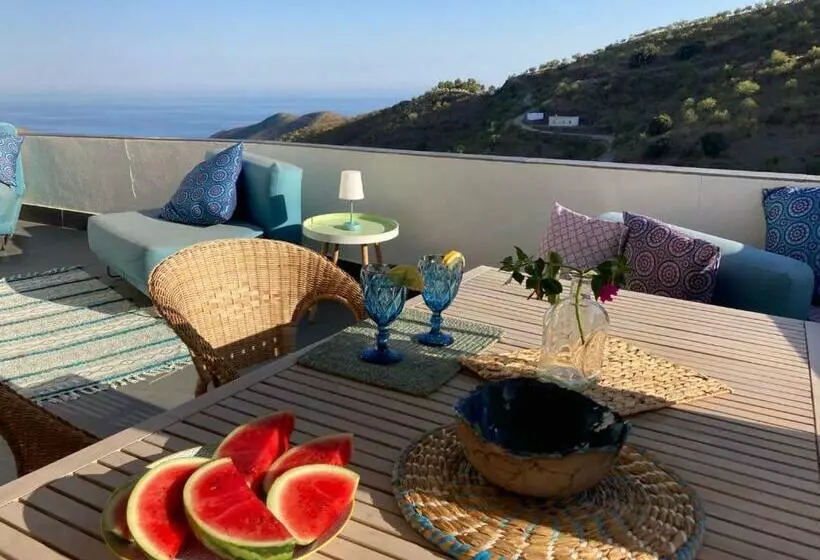 Casa Amigos Sorvilan   La Almendra