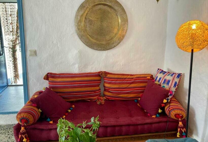 Casa Amigos Sorvilan La Almendra