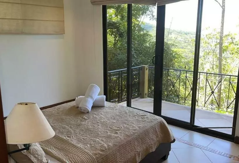 Fabulous Ocean View!