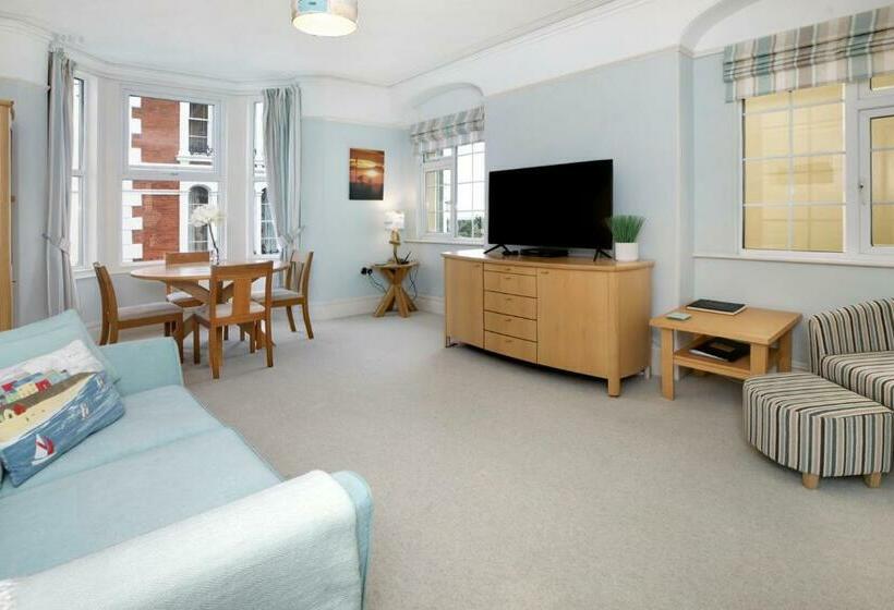 Seaview At No. 26 Northumberland Place