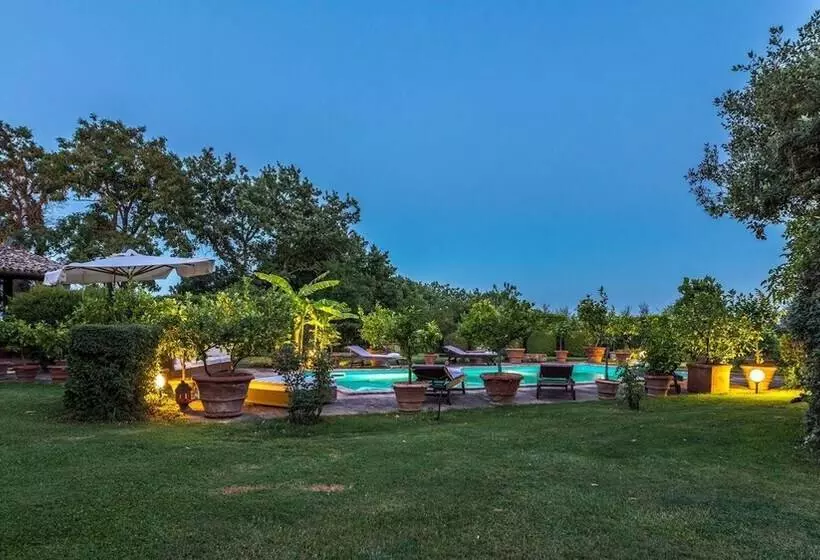 Villa Due Vigne 8, Emma Villas