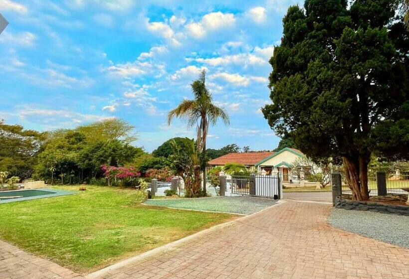 Self Catering At Cozy Comfort