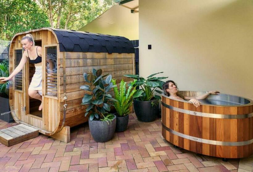 Coolum Family Hideaway With Pool, Sauna & Ice Bath