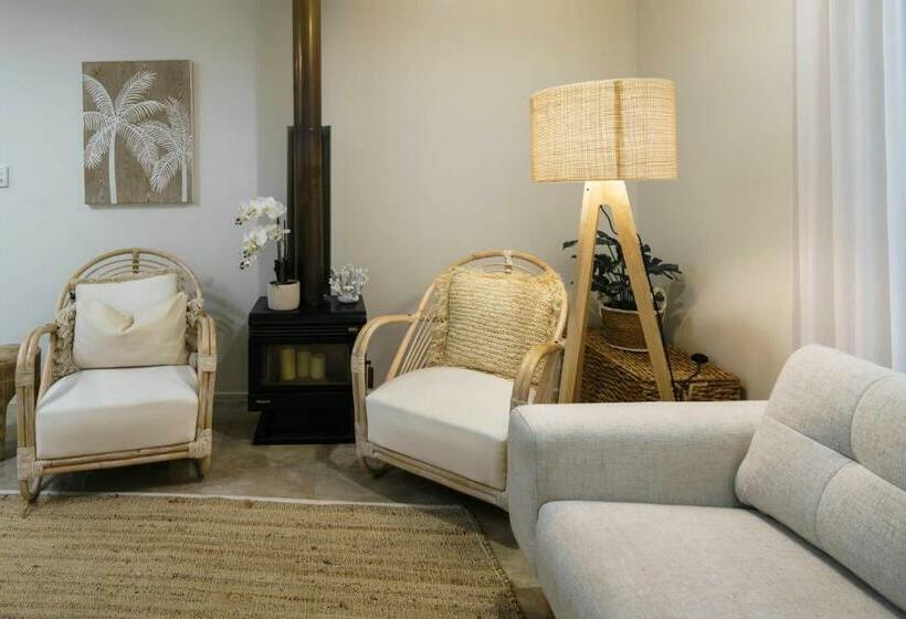 Coolum Family Hideaway With Pool, Sauna & Ice Bath