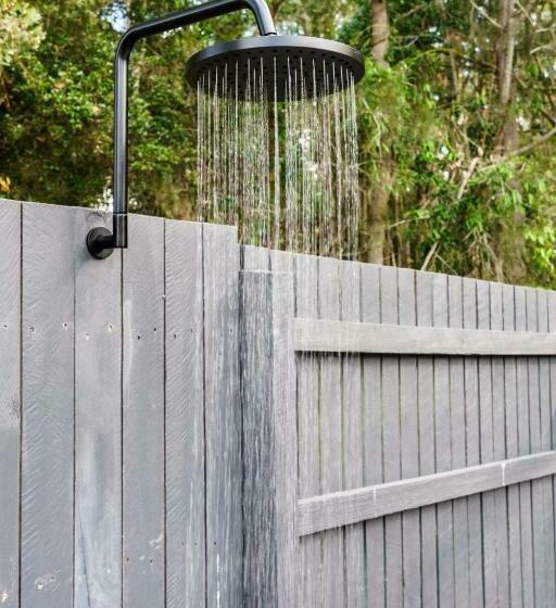 Coolum Family Hideaway With Pool, Sauna & Ice Bath