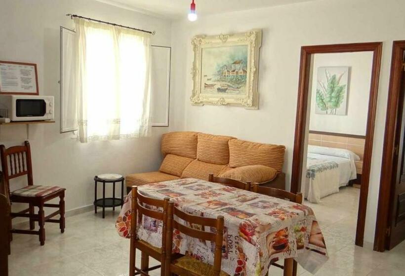 Piso De Laura En Planta Baja