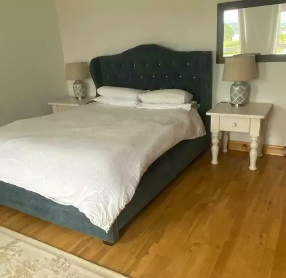 Wild Atlantic Way Crona Cottage