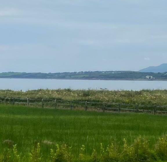 Wild Atlantic Way Crona Cottage