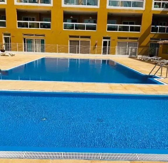Faro Beach&pool