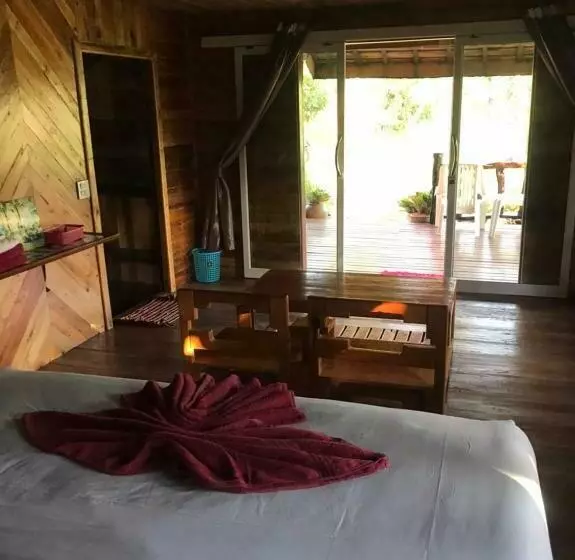 Kohjum Freedom Resort