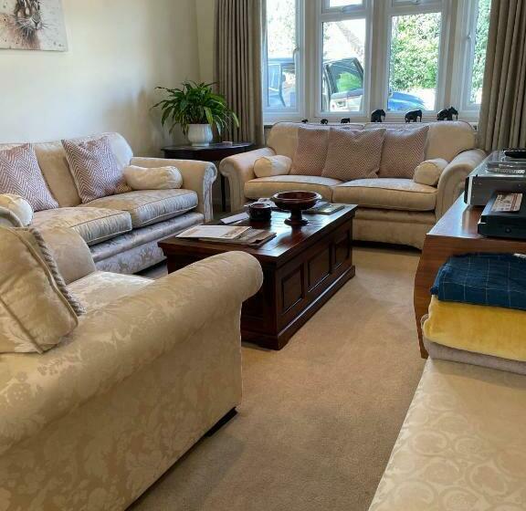 Cotswolds Luxury House In Central Bourton Large Sleeps 2 11. Pet Friendly