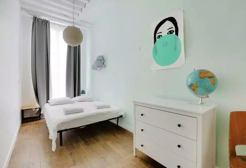 Lovely 2 Bedroom In The Heart Of Paris