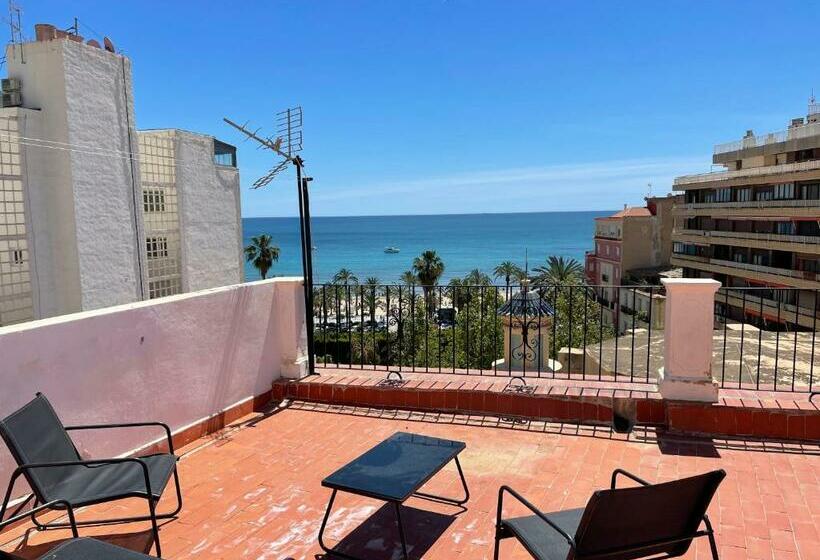 Amazing Loft By The Beach