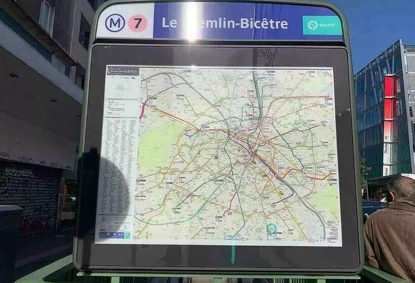 Paris 13