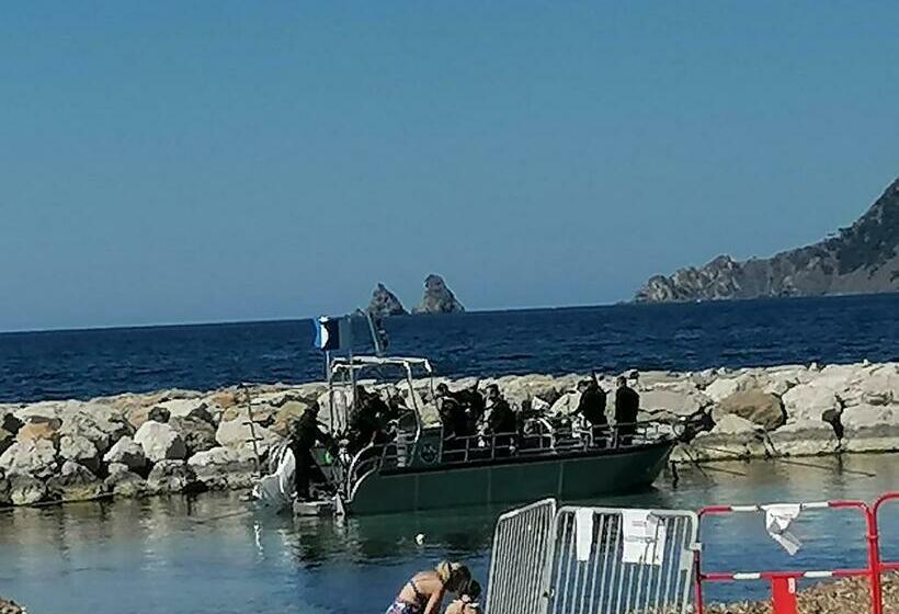 Bora Bora Pin Rolland Saint Mandrier