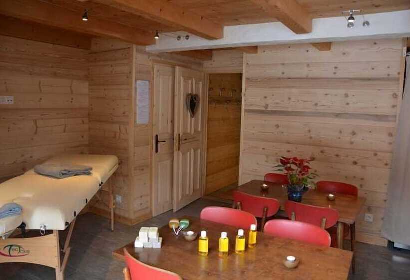 Apart Hotel & Spa La Destière