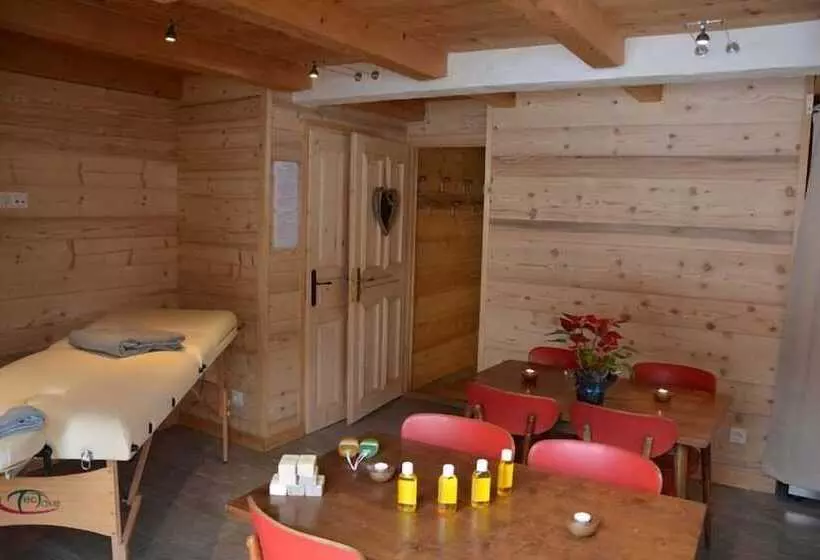 Apart Hotel & Spa La Destière