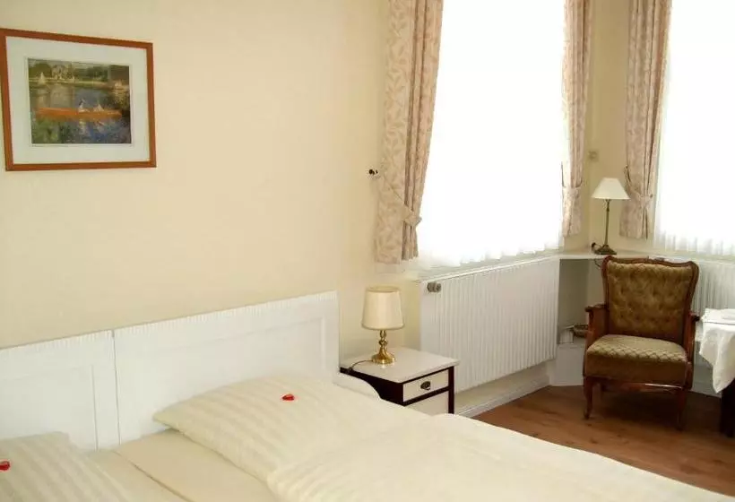 住宿加早餐  Pension Jepsen