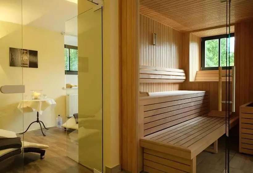 Gutshaus Redewisch Hotel & Restaurant