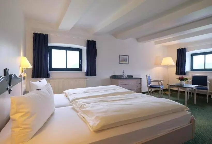 Gutshaus Redewisch Hotel & Restaurant