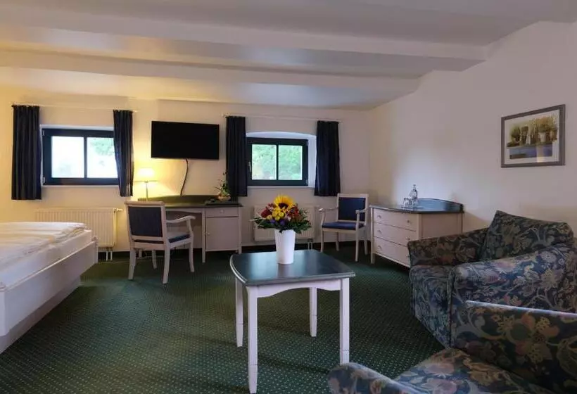 Gutshaus Redewisch Hotel & Restaurant